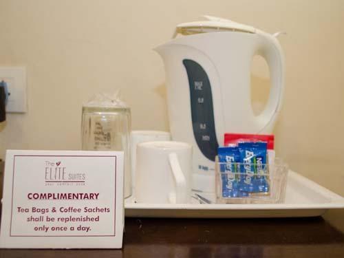 Hotel The Elite Suites 浦那 外观 照片